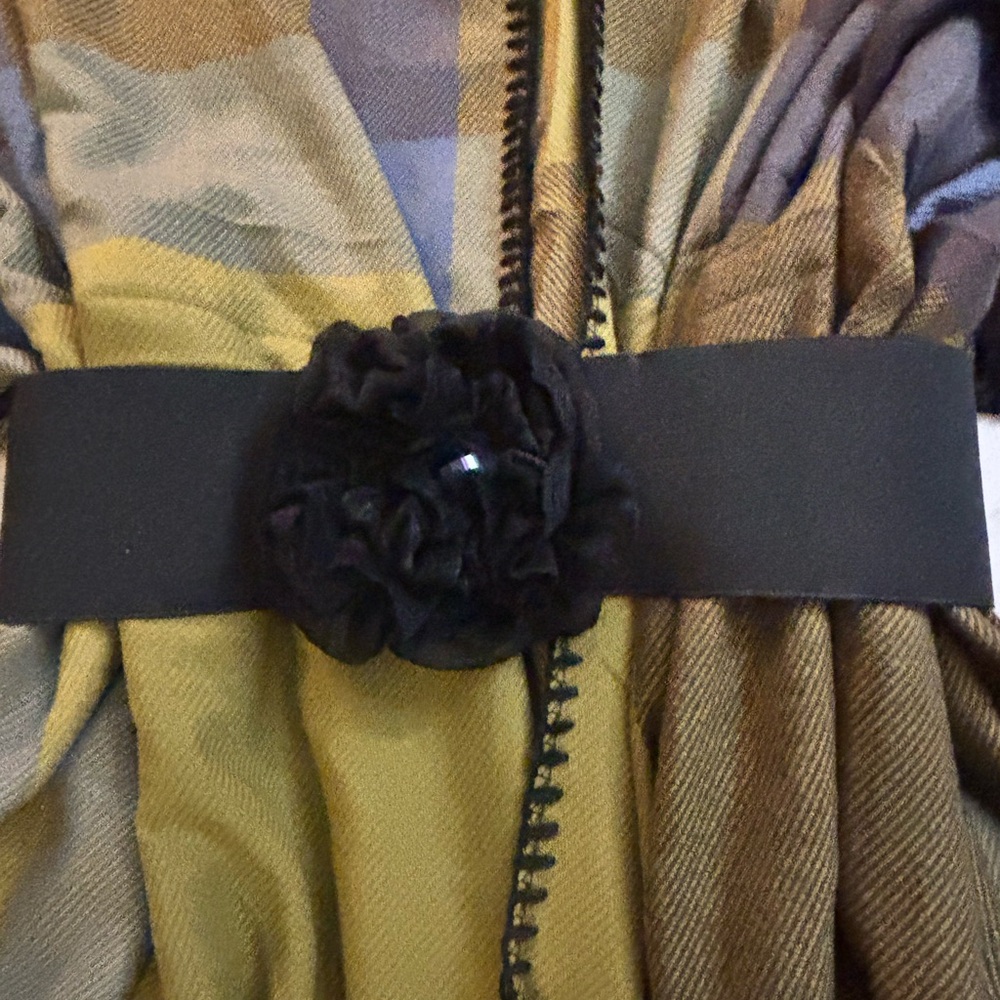 Boho Western Plaid Poncho. Super Soft and Versatile. Beautifully crafted. OSFM - Picture 9 of 9